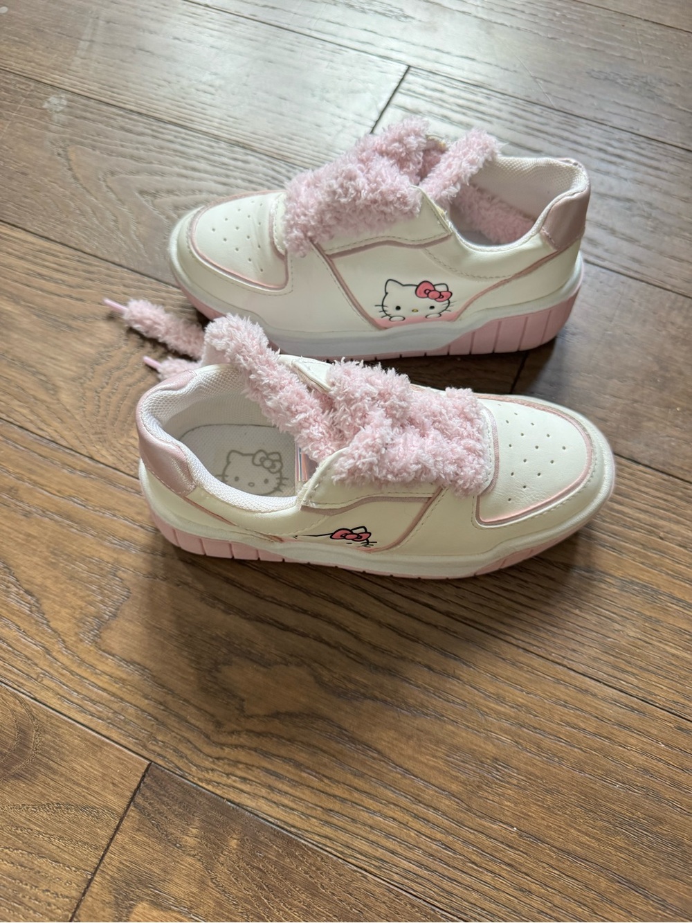 The Children's Place White and Pink Hello Kitty Fuzzy-Trim Sneakers